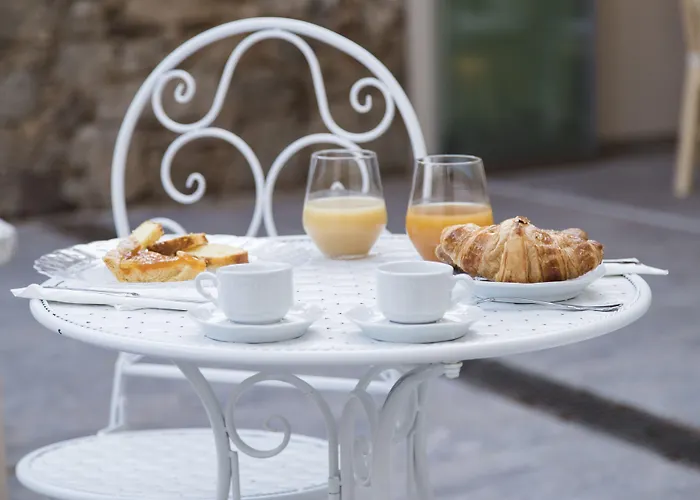 Les Magnolia Bed & Breakfast Olbia