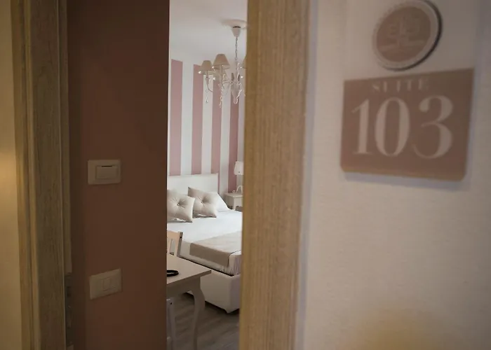 Les Magnolia Bed & Breakfast 4*