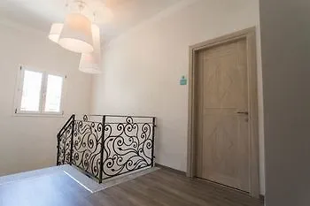 Les Magnolia Bed & Breakfast 4*